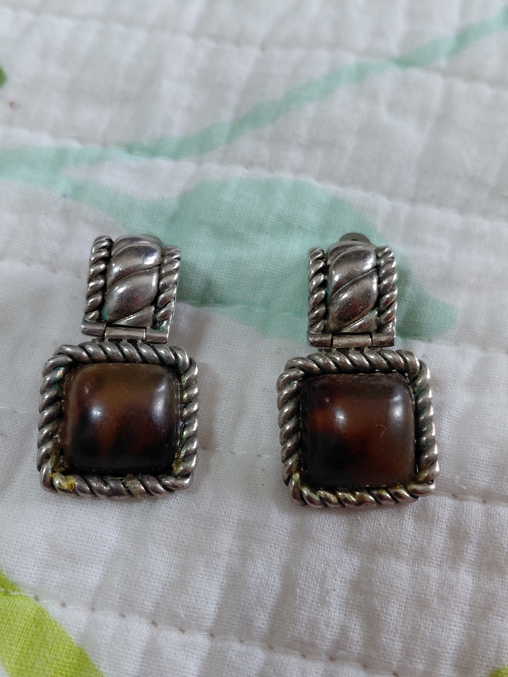 Vintage Art Deco Brown Glass And Silver Clip -on Old Fashion Earrings..
